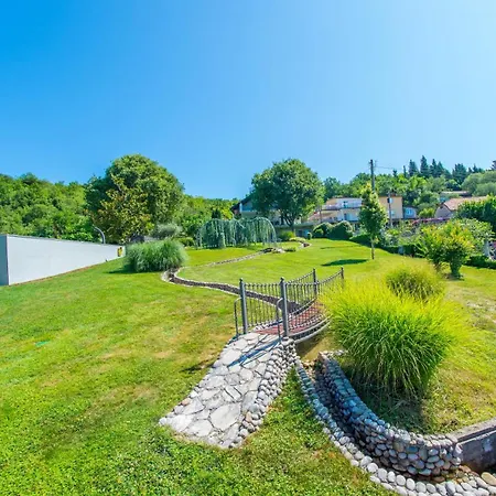 Ellie Vila Ljubuški