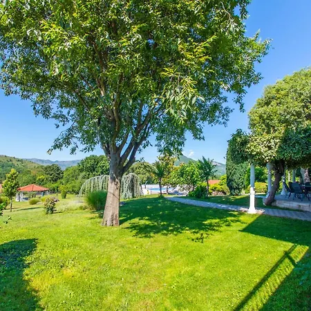 Villa Ellie